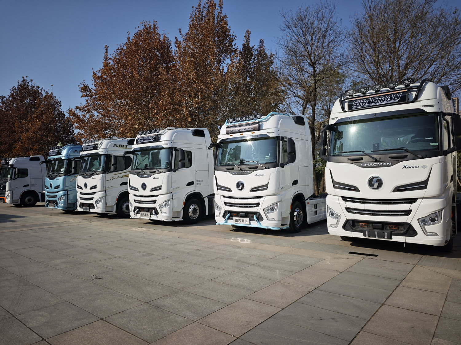 2025年陜重汽都賣(mài)哪些車(chē)？全球最大馬力智能重卡！還有新能源！